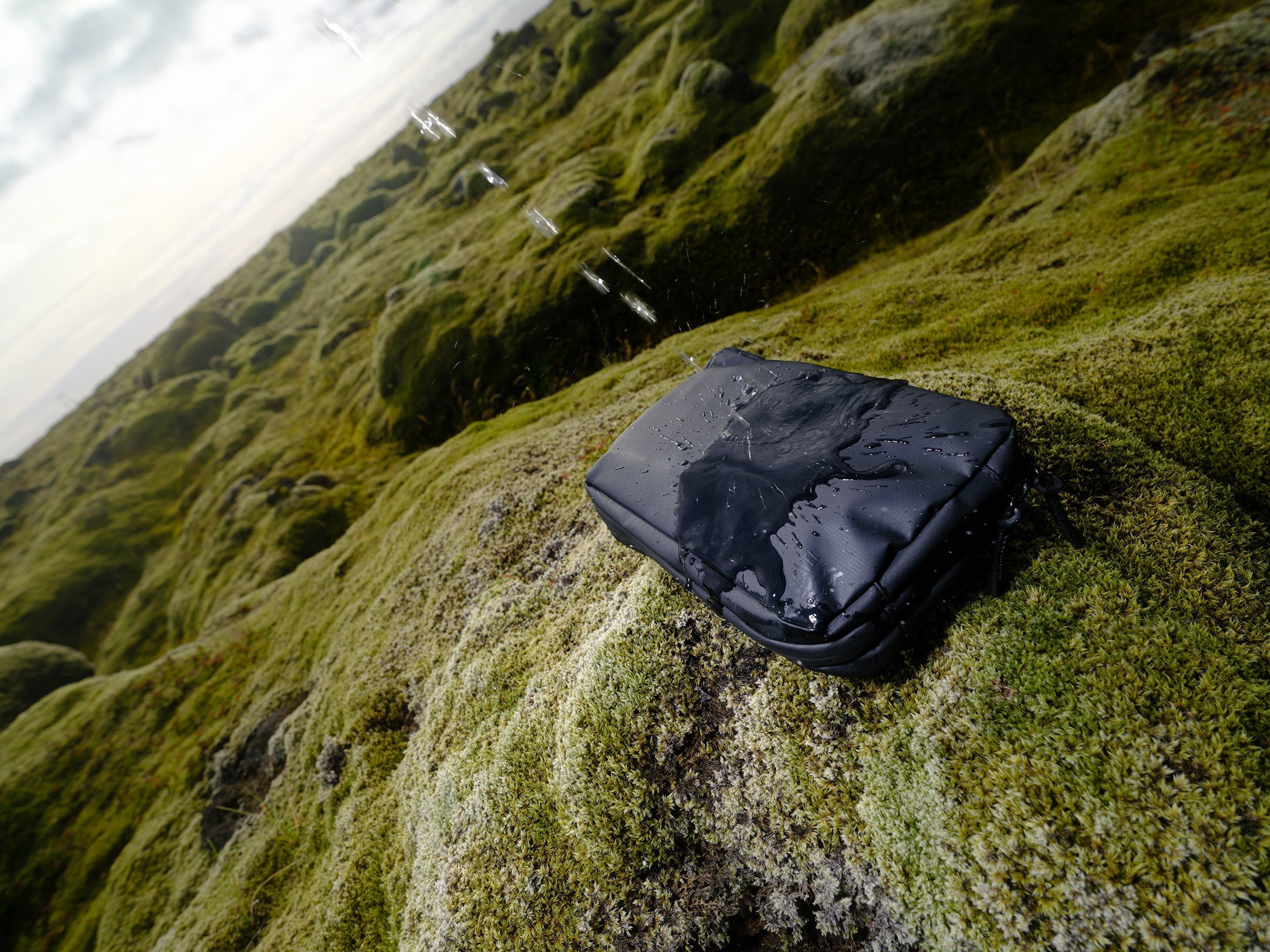 WELCOME10 Toiletry Bags
