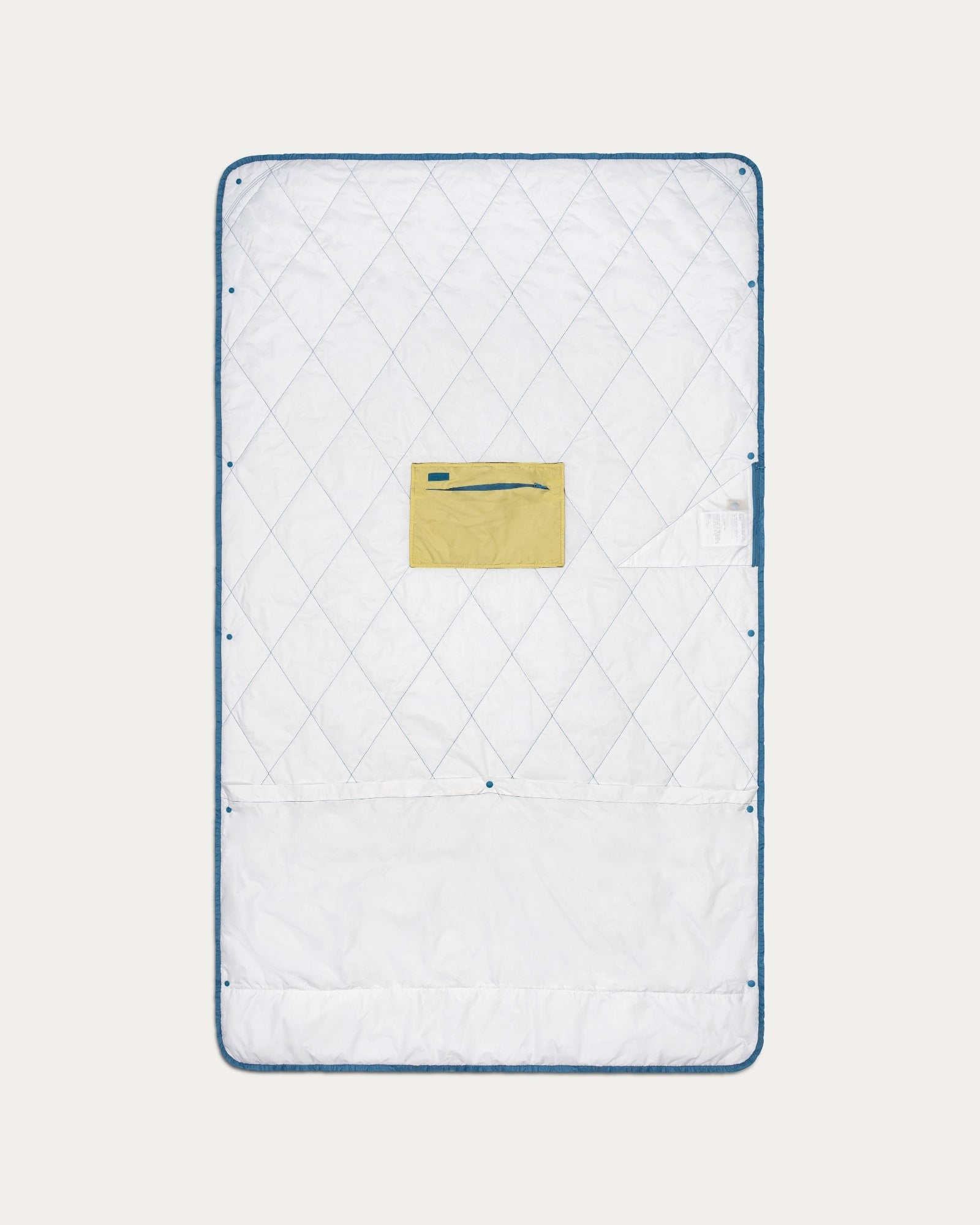Layover™ Blanket Polar