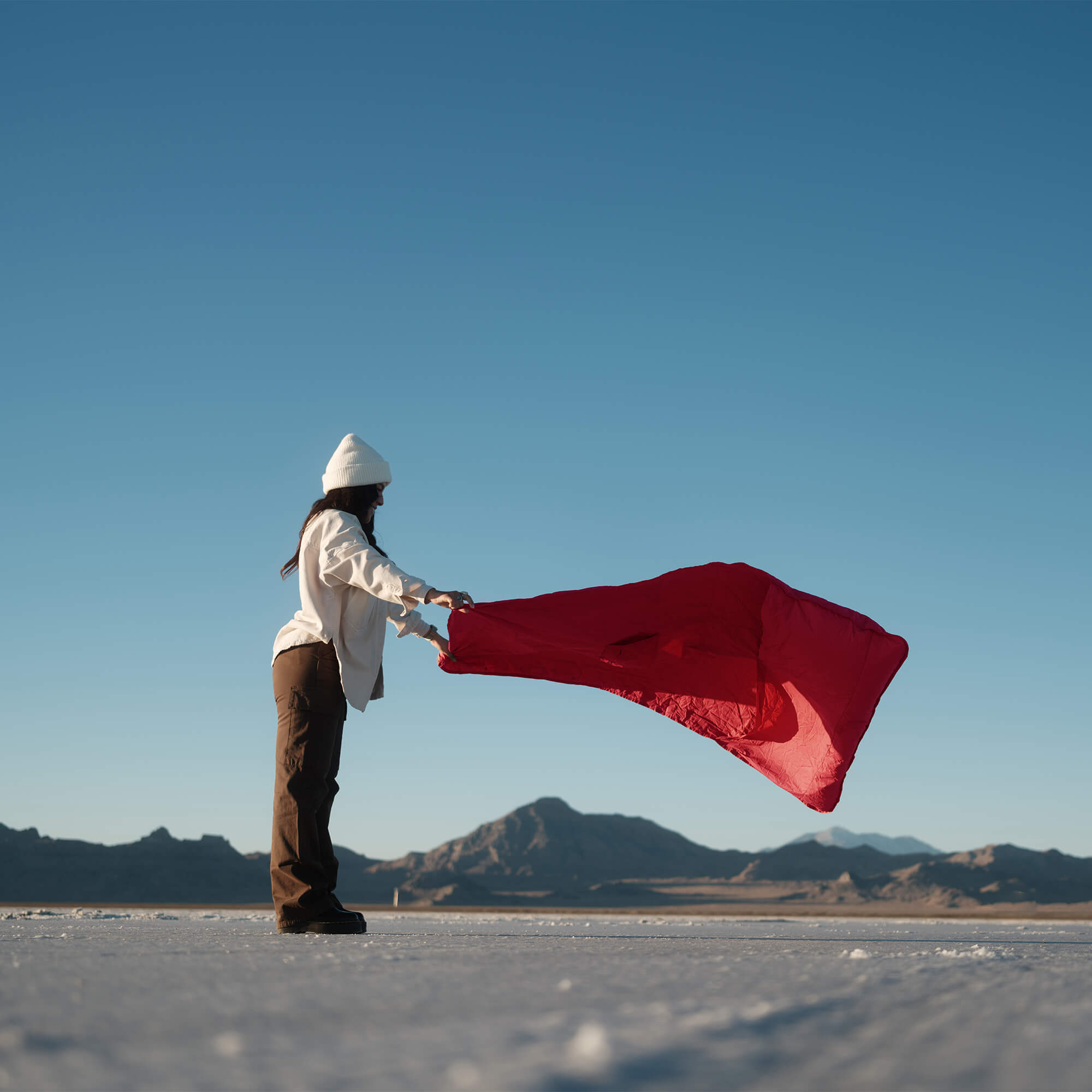 Layover™ Blanket Red