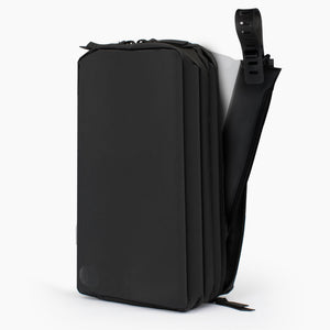 Vente de Débarras | Trousse de toilette Explorer PLUS™ - Emballage plus