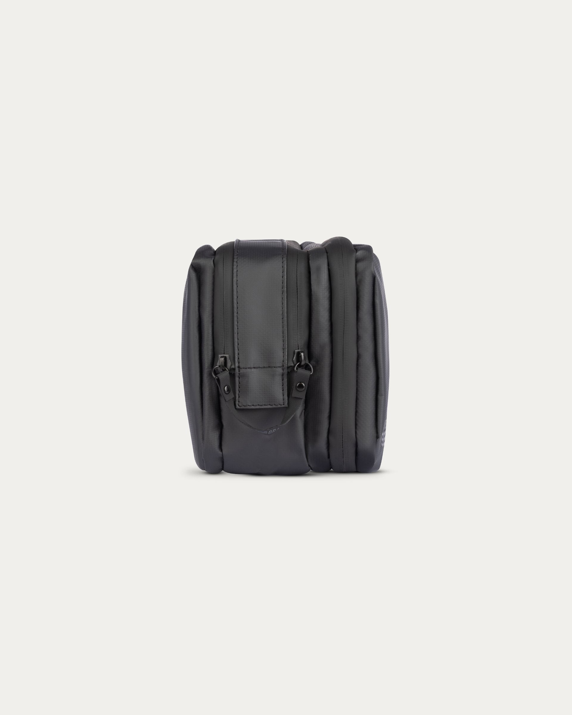 Explorer Max™ Toiletry Bag